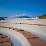 メテオラ アット カストラキ ホテル 4*