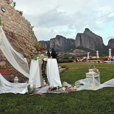 Meteora At Kastraki Kalambaka