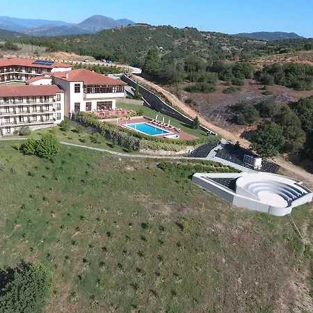 メテオラ アット カストラキ カランバカ