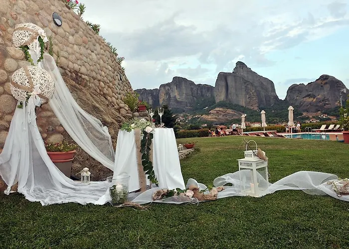 Meteora At Kastraki Kalambaka